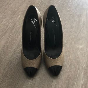 Giuseppe Zanotti gold pumps